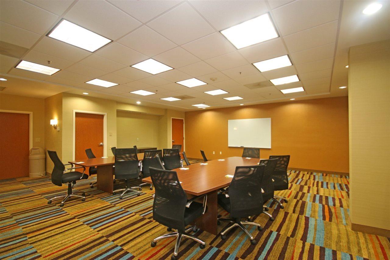 Fairfield & By Marriott Corpus Christi Hotel 3*